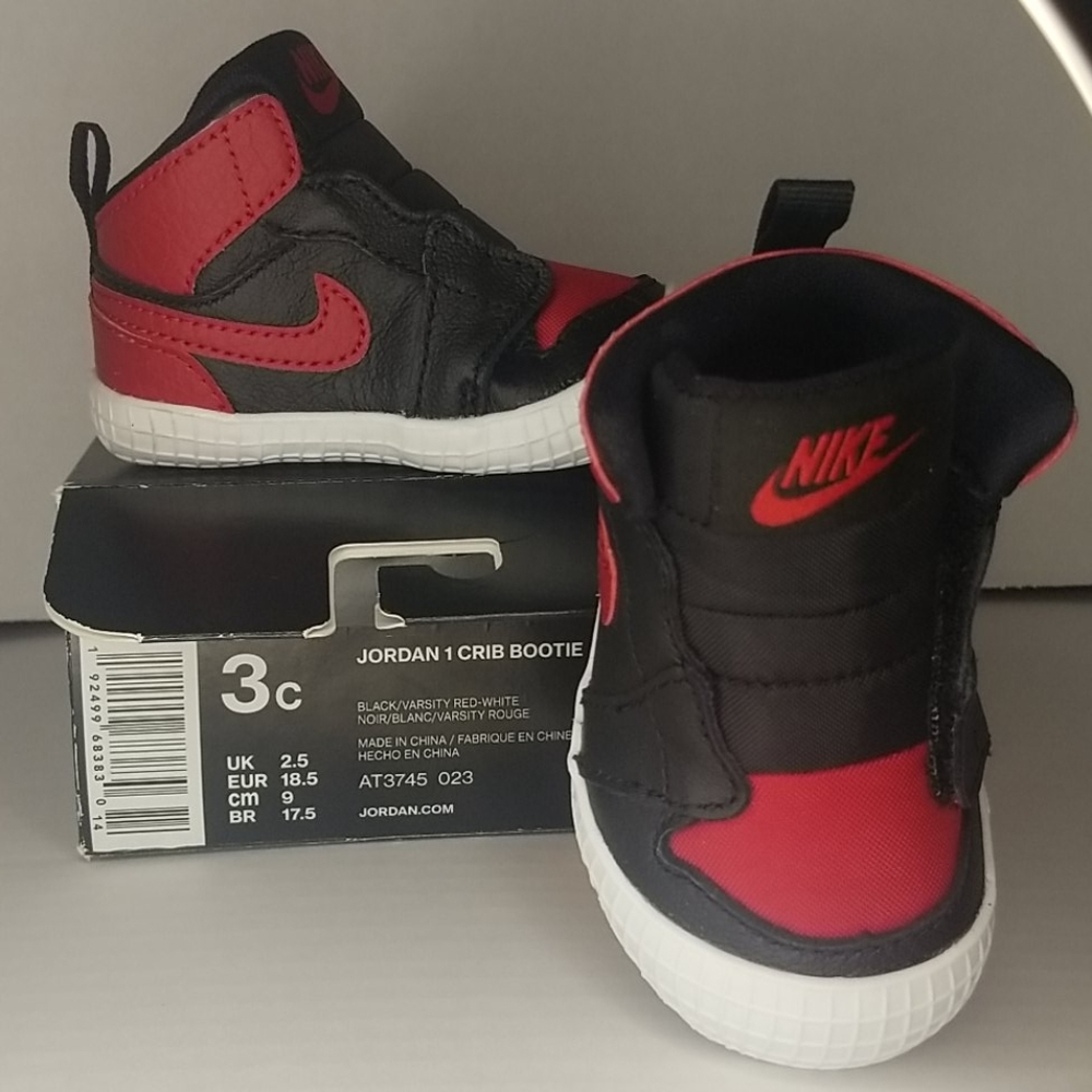 Jordan 1 Crib Bootie